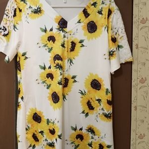 V neck sunflower top
